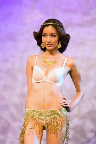 Princess Jasmine wearing Stella Collection