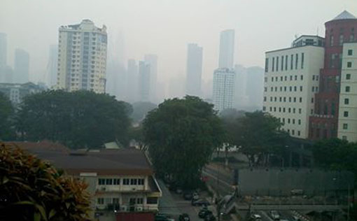 Jalan Ampang at 4:30pm. Photo by Janet Steele.