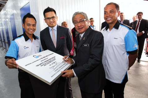 (L-R) Rizal Shah Amat, Datuk Wira SM Faisal Tan Sri SM Nasimuddin, Dato’ Hasan Malek and Zulazman Amat