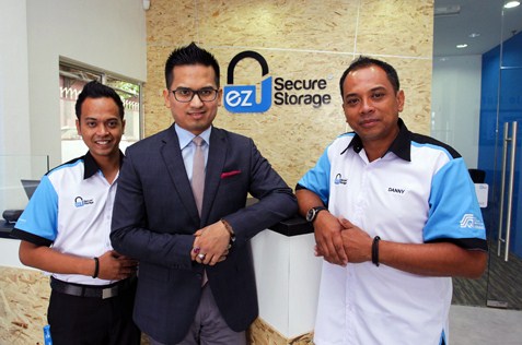 (L-R) Rizal Shah Amat, Datuk Wira SM Faisal Tan Sri SM Nasimuddin and Zulazman Amat