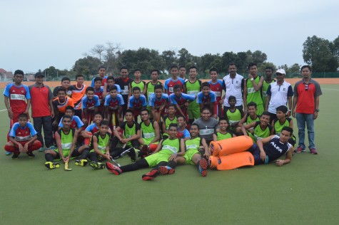 The two teams TBBS in green the winners