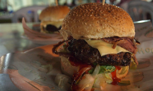 300514IEatBurger2