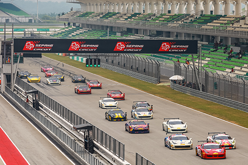 The race was just as competitive for the Trofeo Pirelli AM drivers