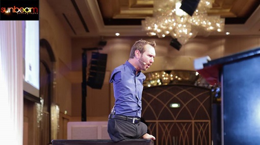 Nick Vujicic at the Success Resources 2016 Seminar. Images courtesy of Gomagan Arvin