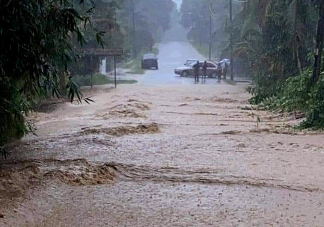 Baling residents affected by floods.