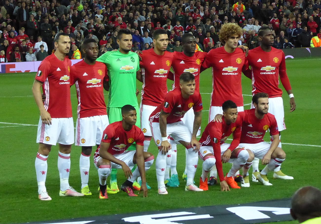 Manchester United in talks to sell club to Sheikh Jassim's 92 Foundation for  billion