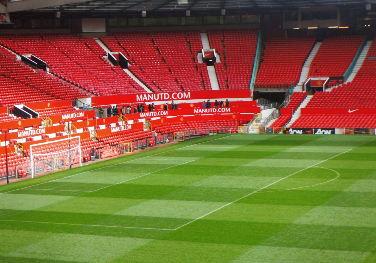 Manchester United in talks to sell club to Sheikh Jassim's 92 Foundation for  billion