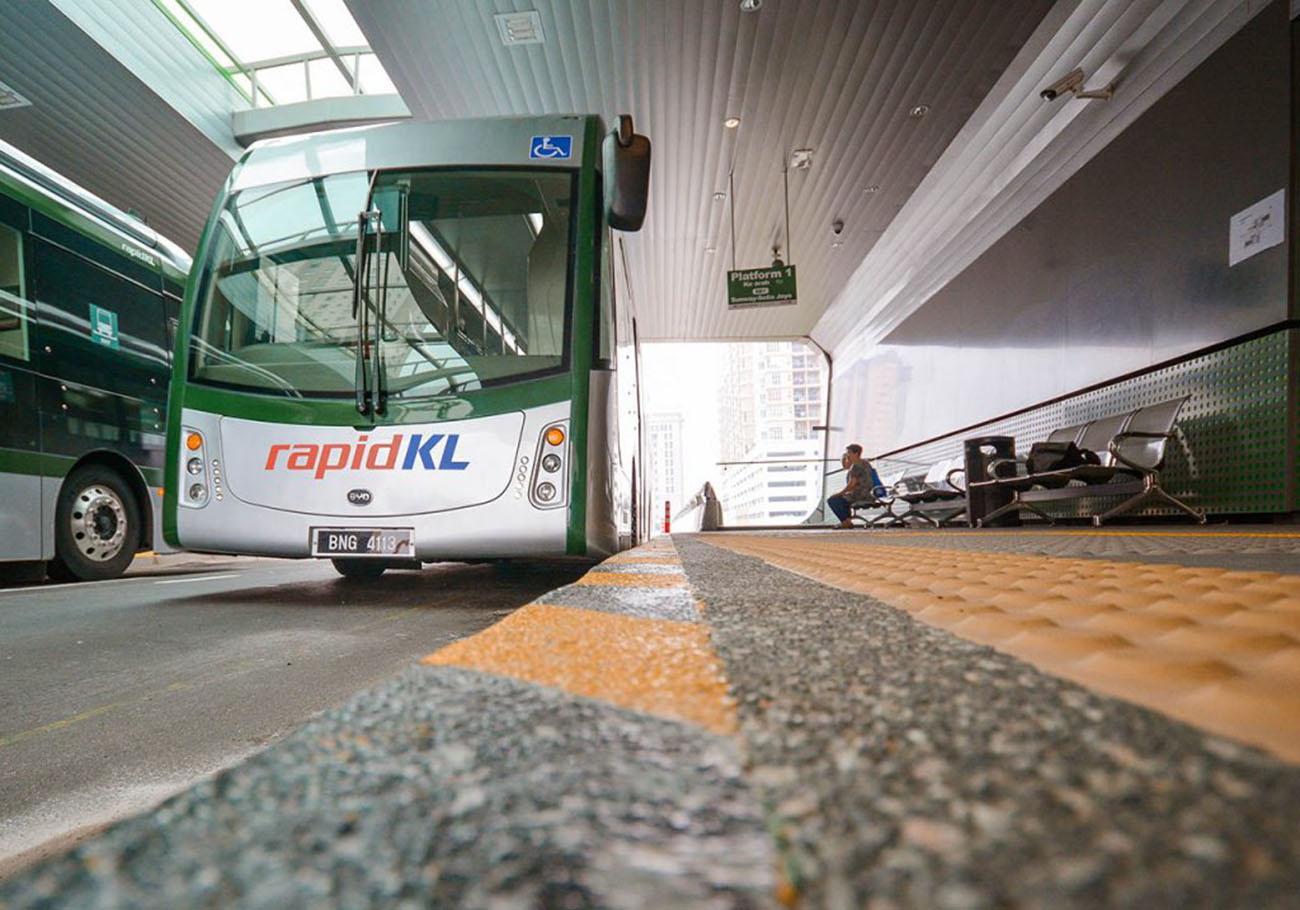Rapid Bus launches trial bus lane project on Jalan Ampang
