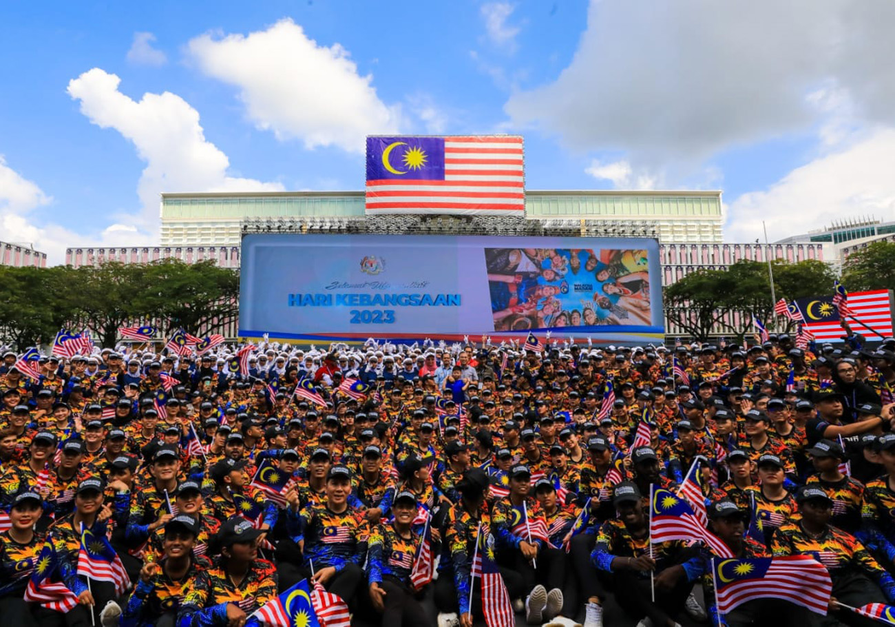 Call for February 8 to be declared National Unity Day