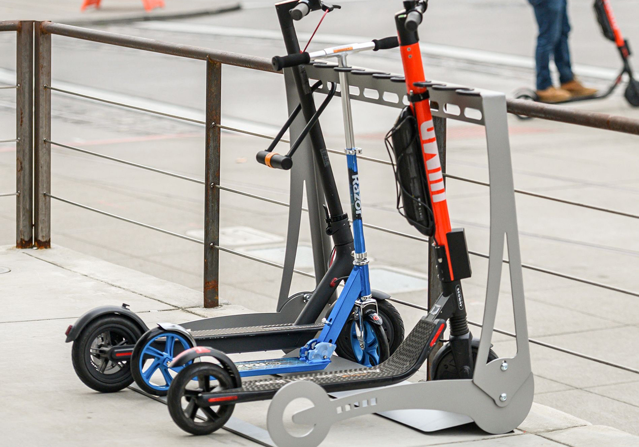 CAP urges government regulation of e-scooters