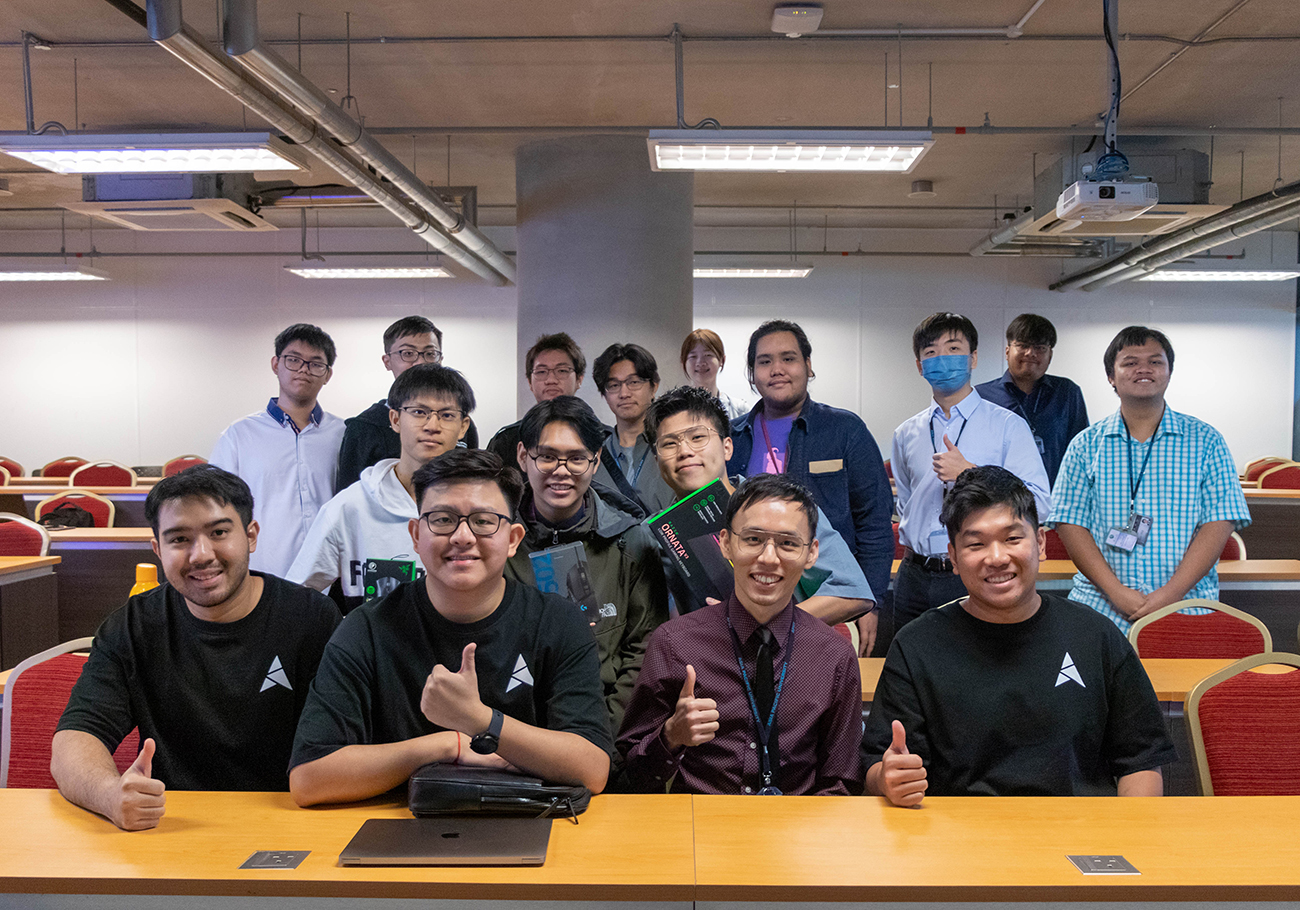 APU and Acxyn forge a groundbreaking partnership