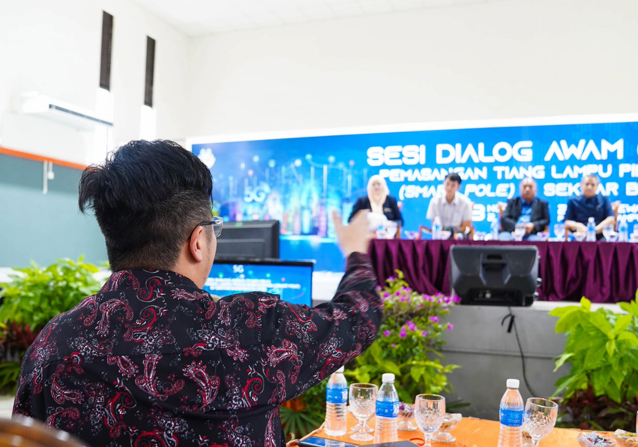 Installation of 36 smart lampposts set to transform Ipoh