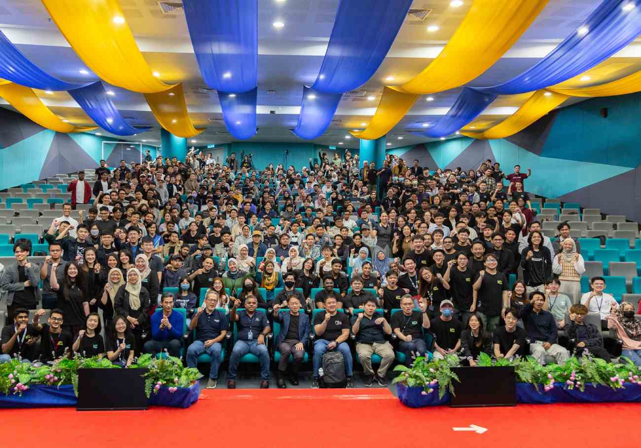 Students combat online threats at ASEAN Battle of Hackers