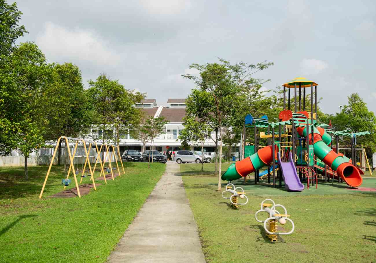 IJM Rimbayu residents unite for community gotong royong