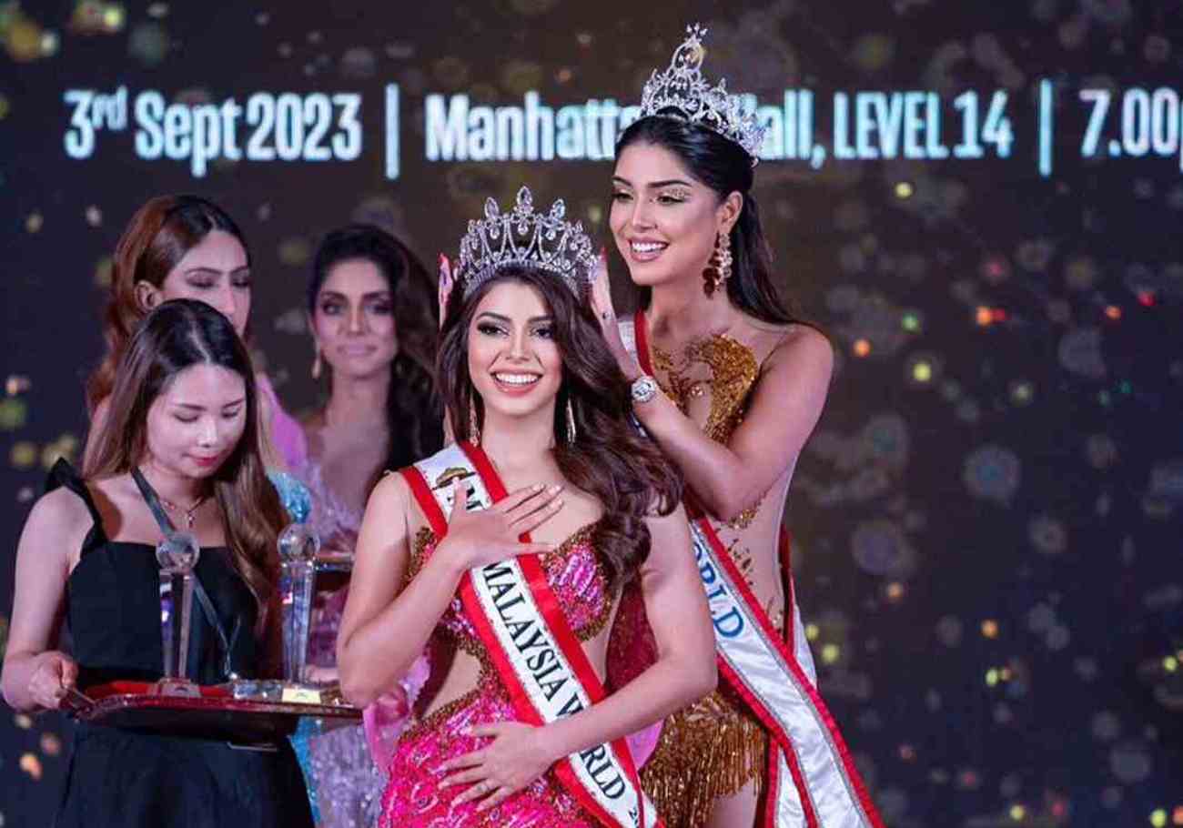 Mrs Malaysia World to showcase largest 'Wau' costume
