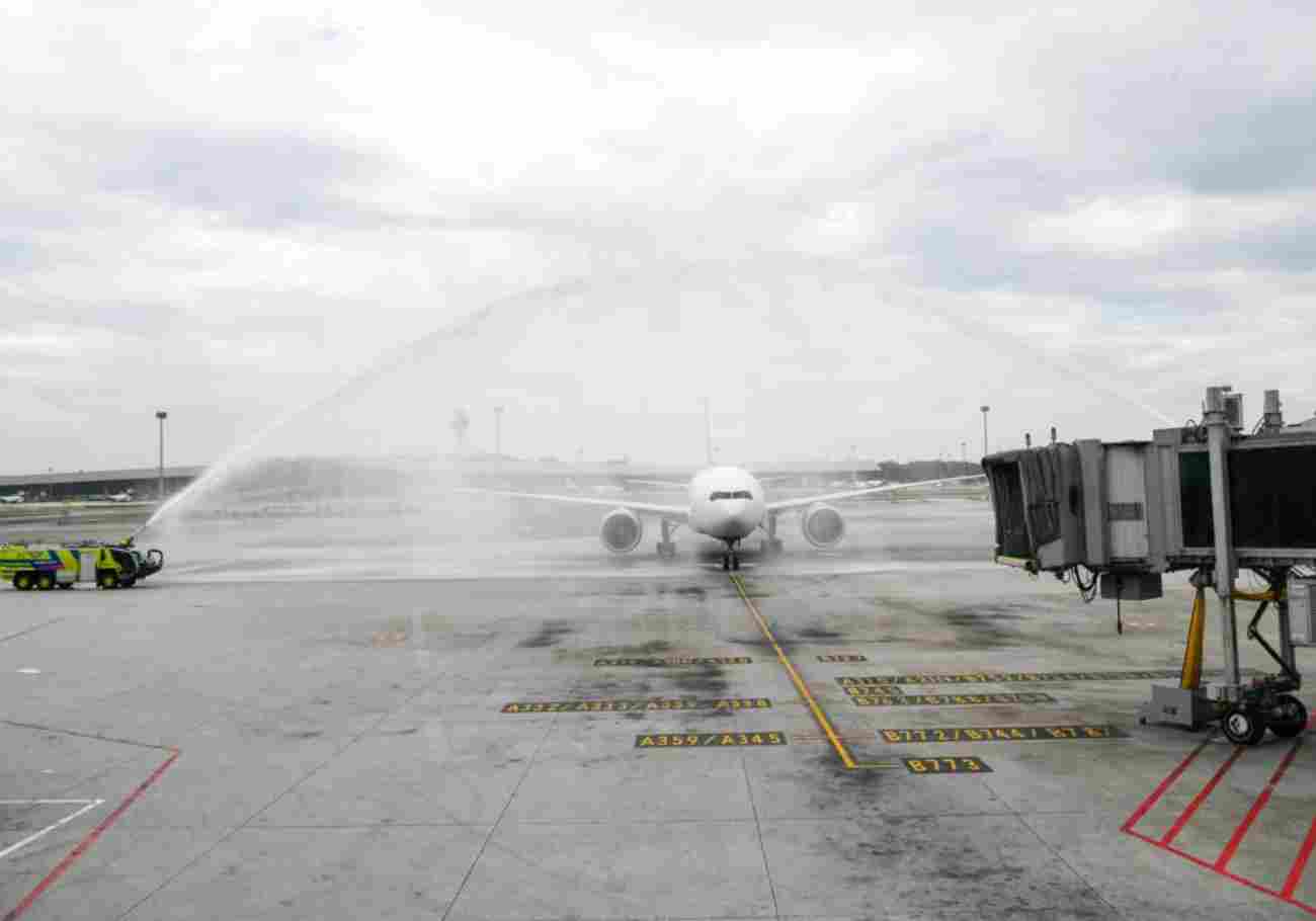 The arrival of the inaugural Turkmenistan Airlines flight from Ashgabat marked a significant occasion for Malaysian tourism. 