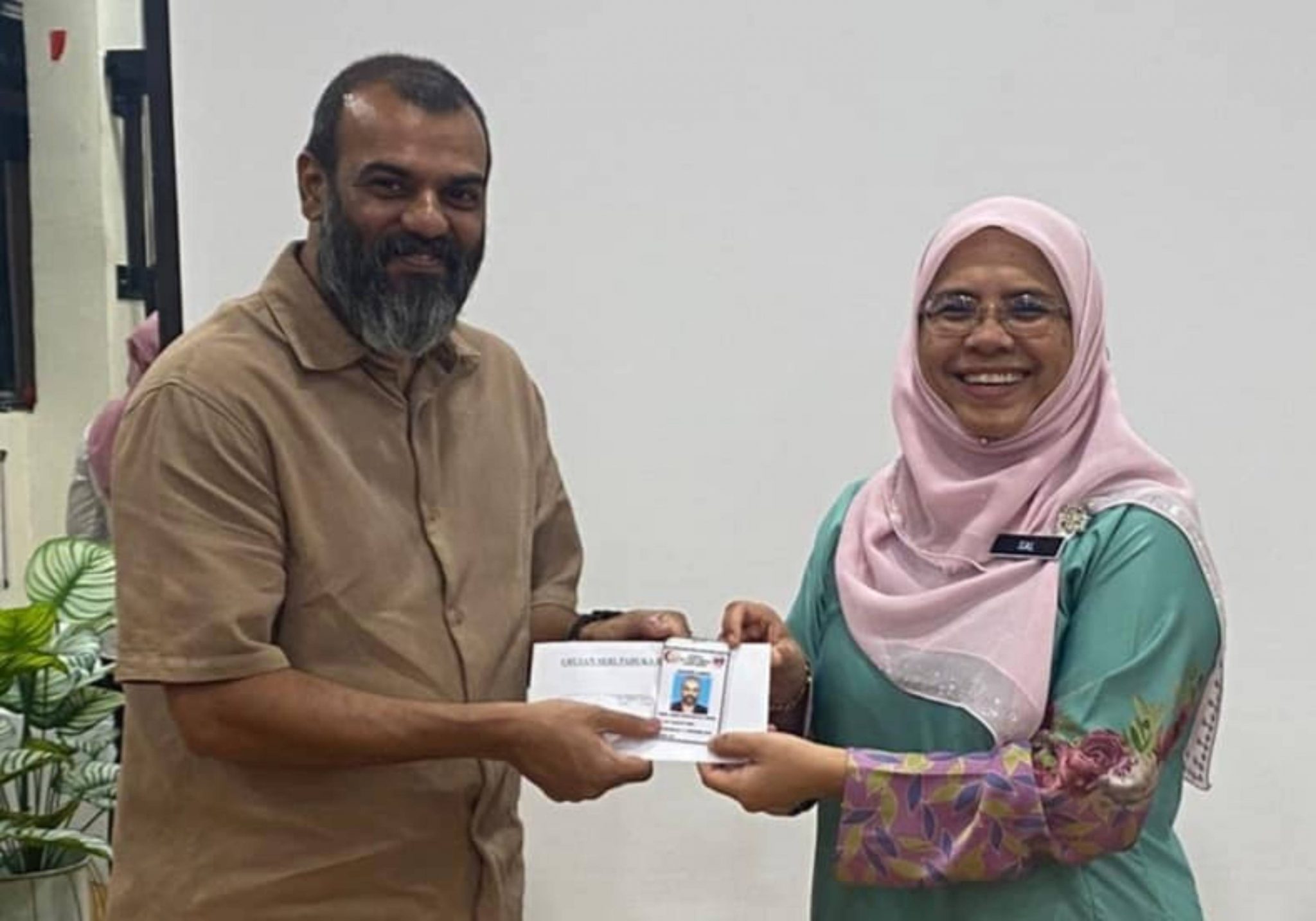 The Shechinah Association Johor Bahru is reaching out to the community for assistance in settling the remaining loan on their dependable van. 