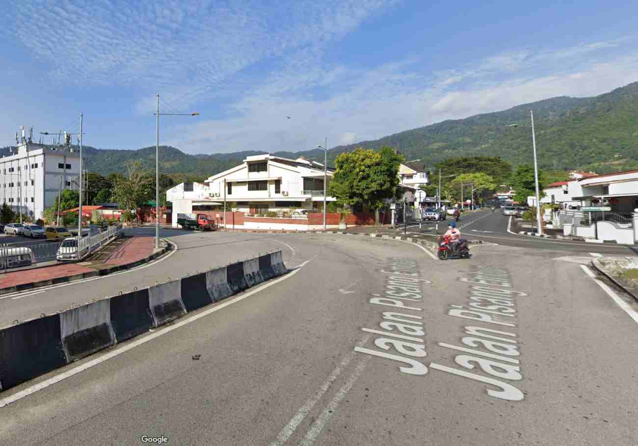Dangerous junction in Air Itam raises concerns
