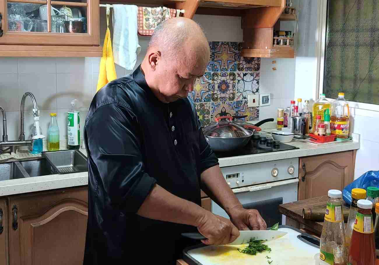 Families celebrate Aidilfitri in a spirit of unity and togetherness