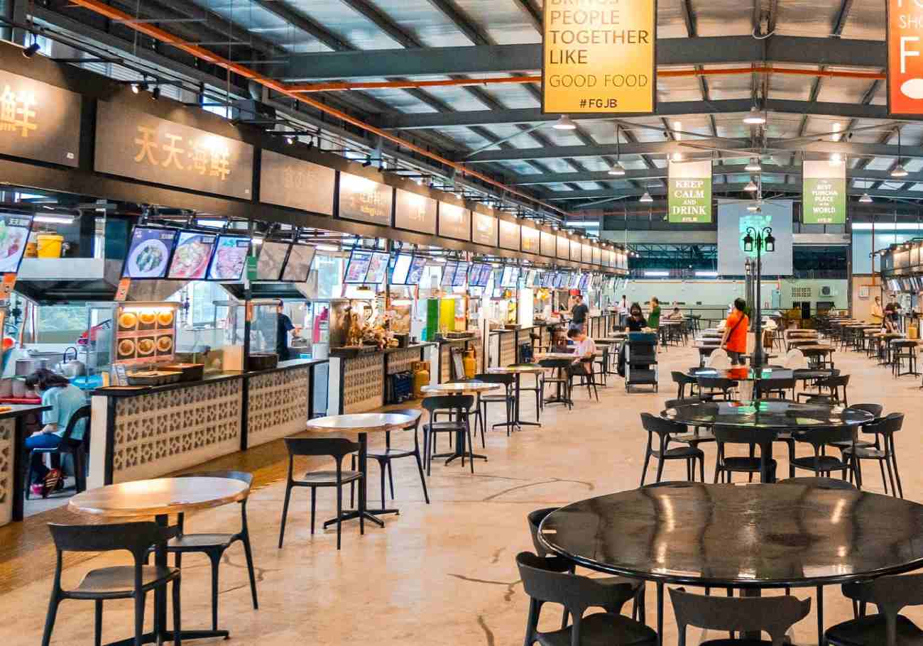 THE COMMUNE Mall partners with AirAsia MOVE