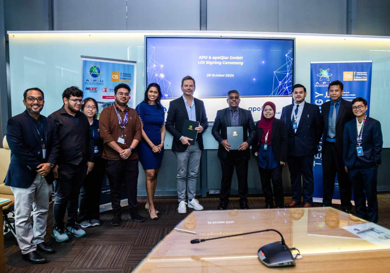 APU and apoQlar to transform XR healthcare education