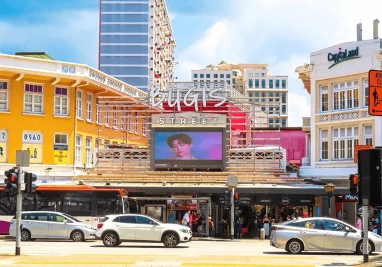 Travel with RedBus: Your guide to Singapore adventures