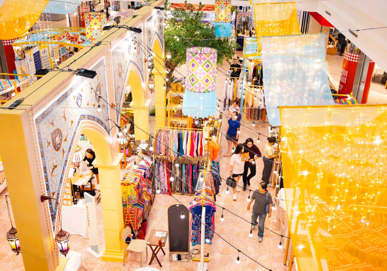 1 Utama weaves Silk Road splendour for this Raya