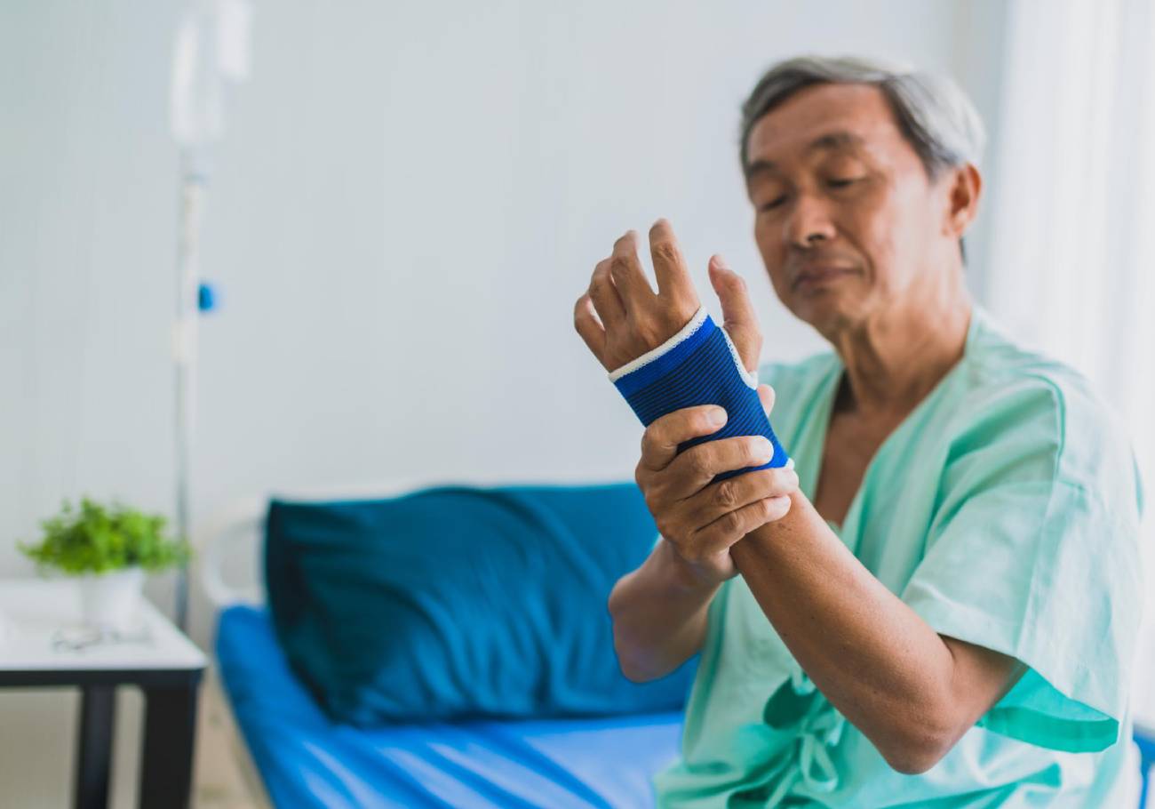 Stepping up, SMC saves athletes from injury pain